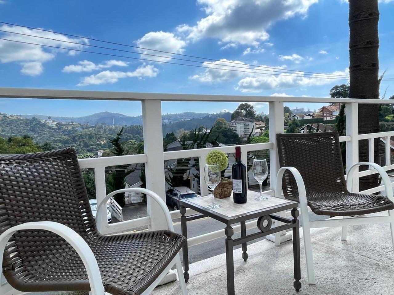 Cobertura Em Campos Do Jordao-Capivari Exteriör bild